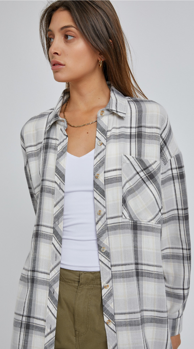 Oversized Boyfriend Flannel in Grey