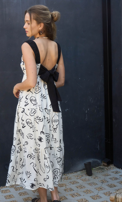 DOODLE PRINT BACK TIE MAXI DRESS